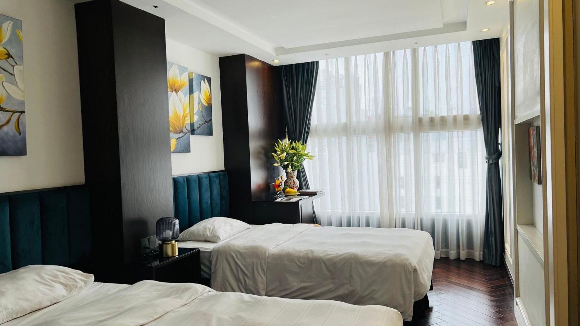 Golden Silk Boutique Hotel Hanoi Exterior photo