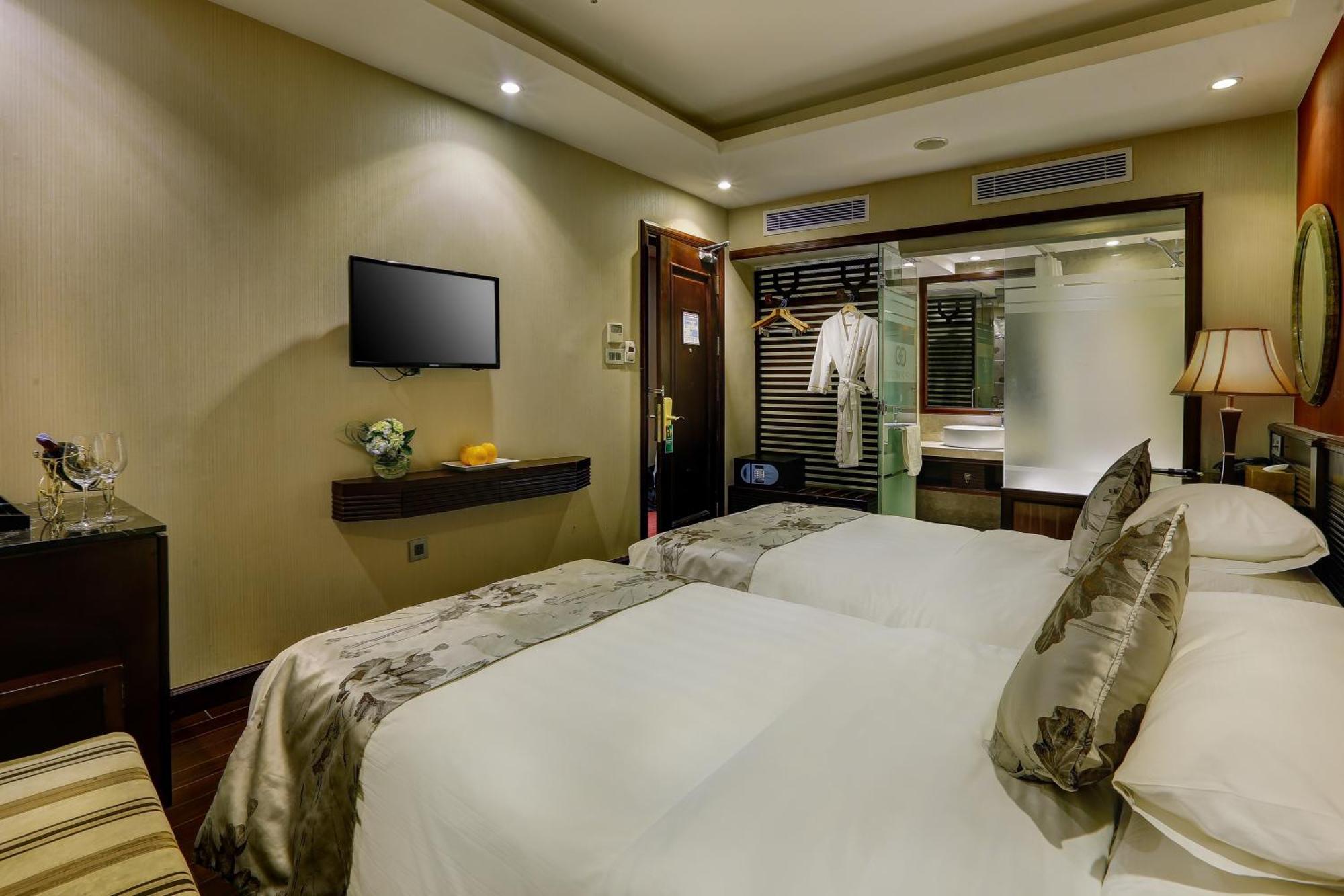 Golden Silk Boutique Hotel Hanoi Exterior photo
